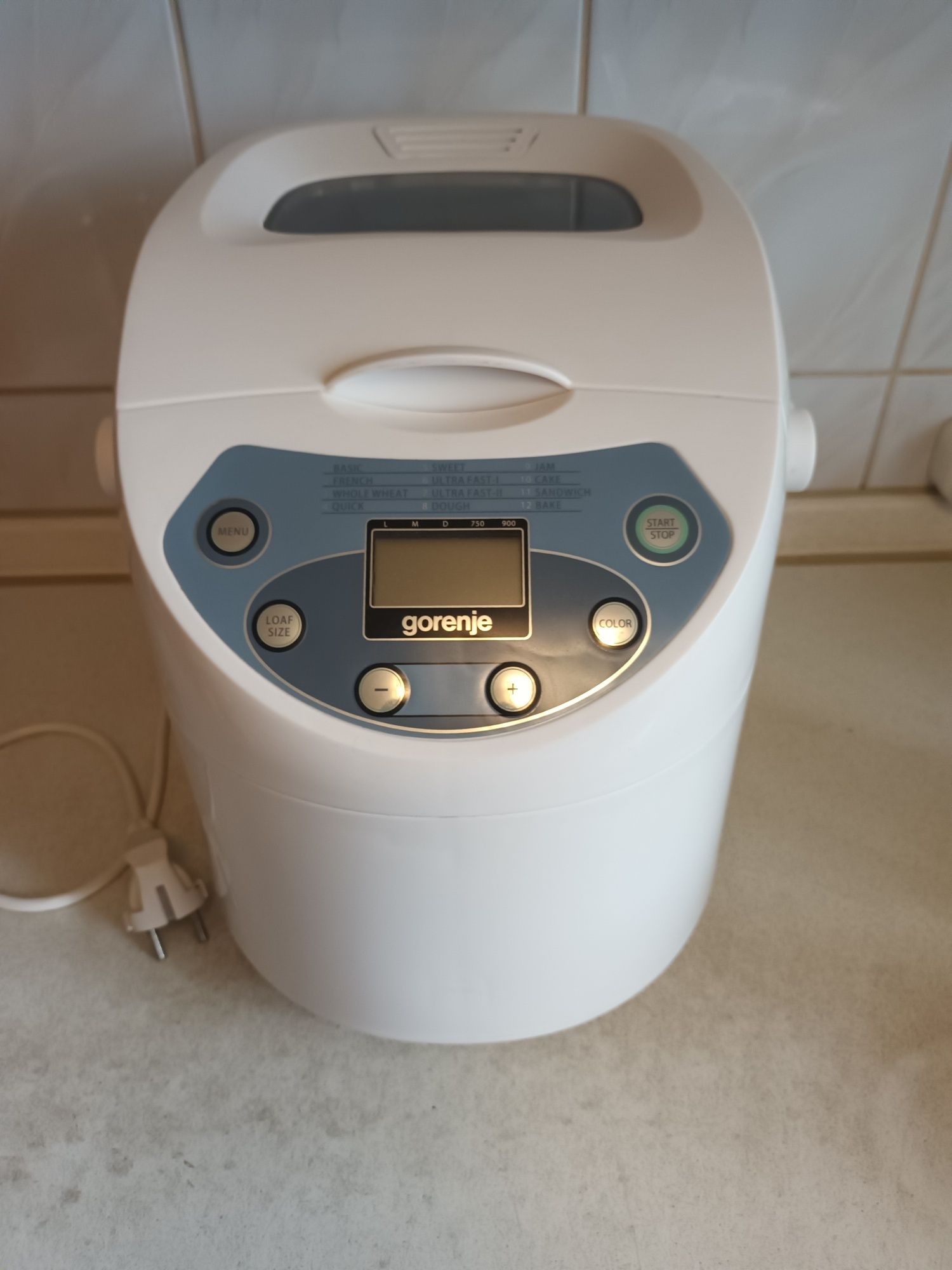 Хлебопечь Gorenje bm900w