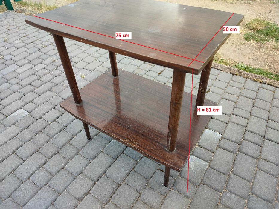 stolik PRL na długich ogach
