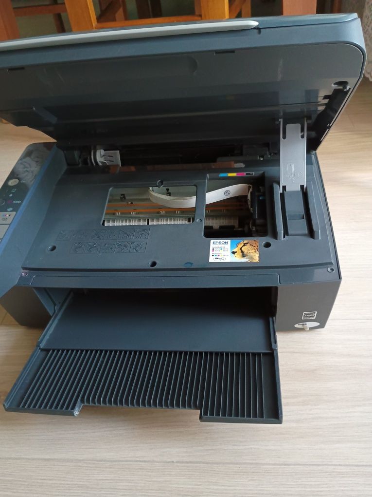 za darmo uszkodzona drukarka , skaner , kopiarka Epson DX 4400 stylus