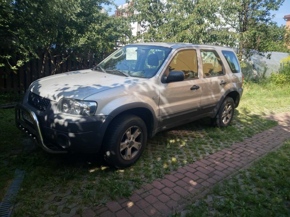 Auto w teren i na szosę 4x4 ze Szwajcarii użytkuję 6 lat jako 2 wlaśc.