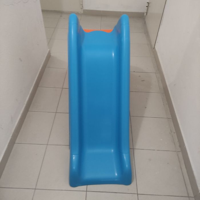 Escorrega Feber como Novo