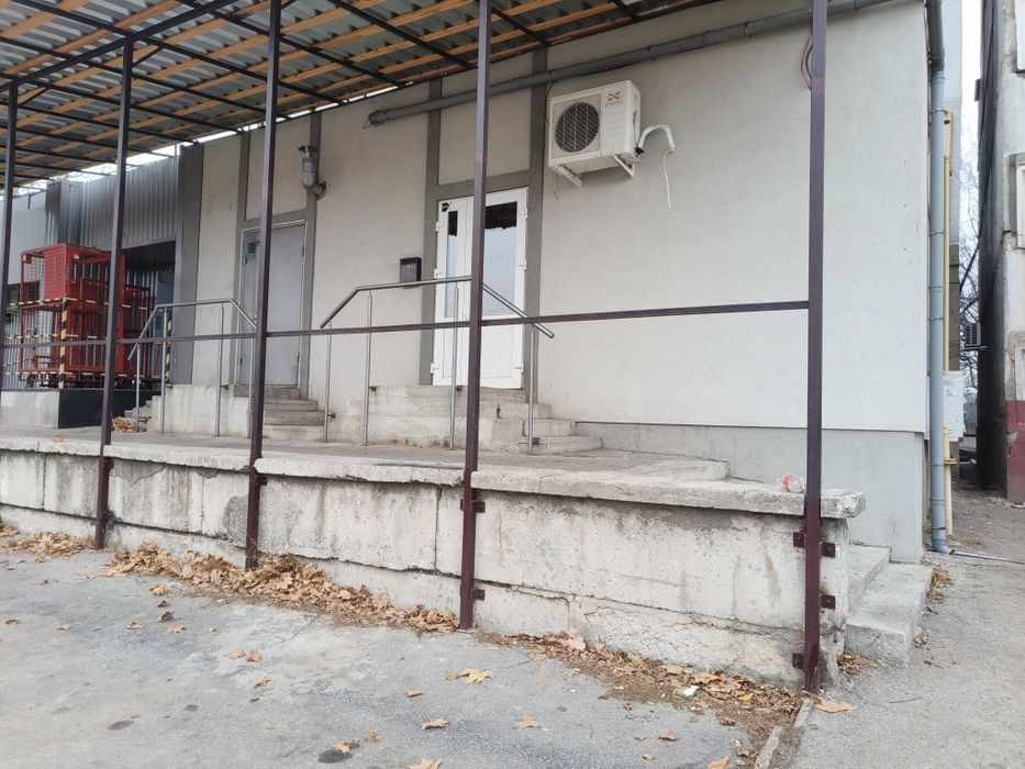 Помещение(СВЕТ ЕСТЬ ВСЕГДА) 100 кв. м. Шевч. мкр. р-н, ул. Красная, 3.