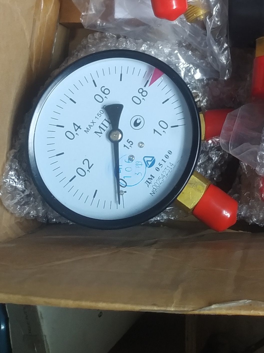 Продам манометры МП-3У,МТП-100,ДМ05100,ДМ05063,ДМ1001,МТ-3У