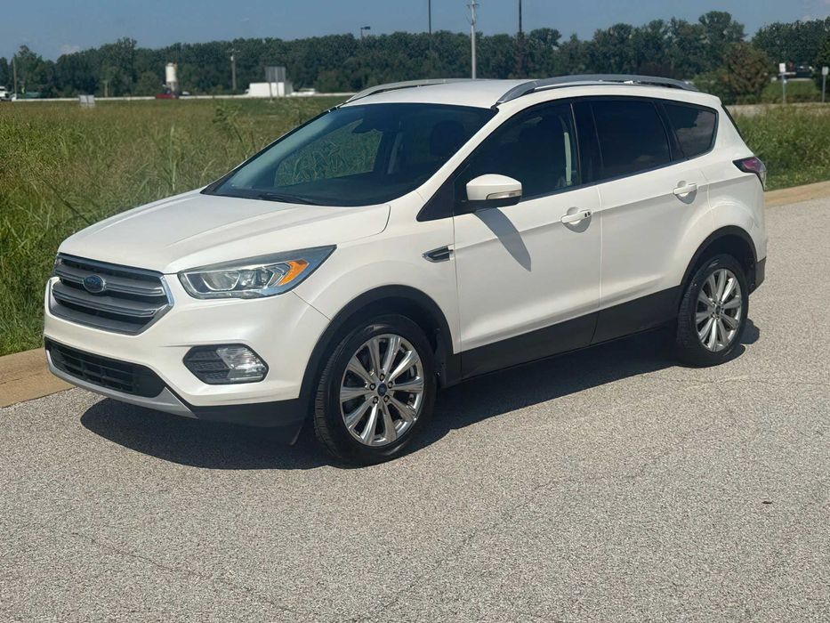 Ford Escape SE      2017