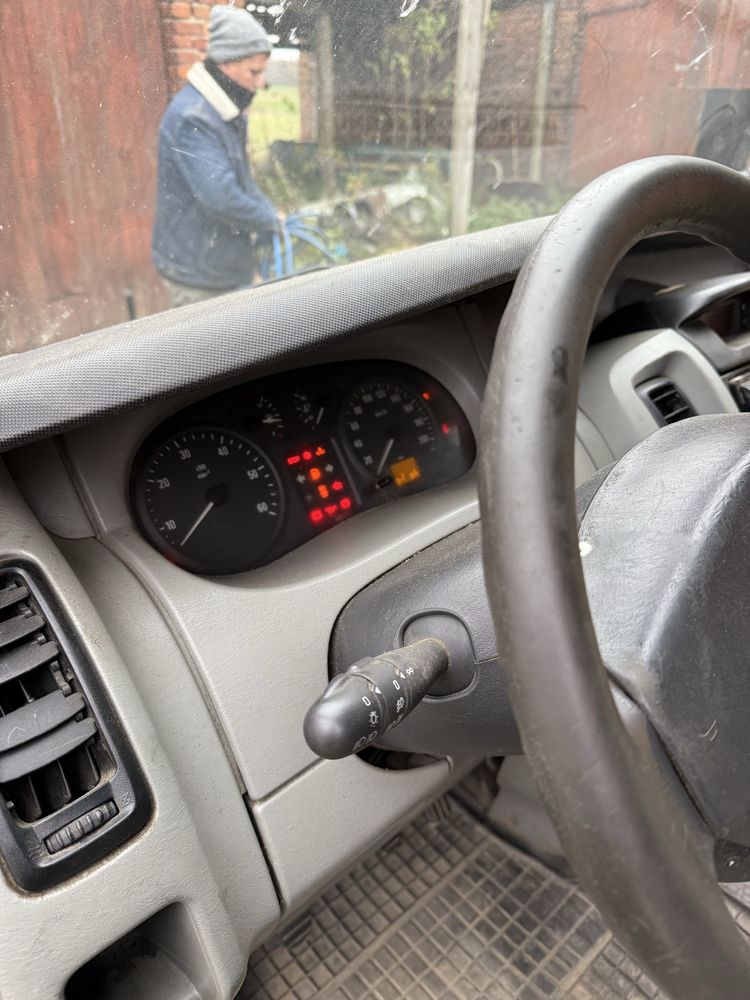 Sprzedam opla vivaro