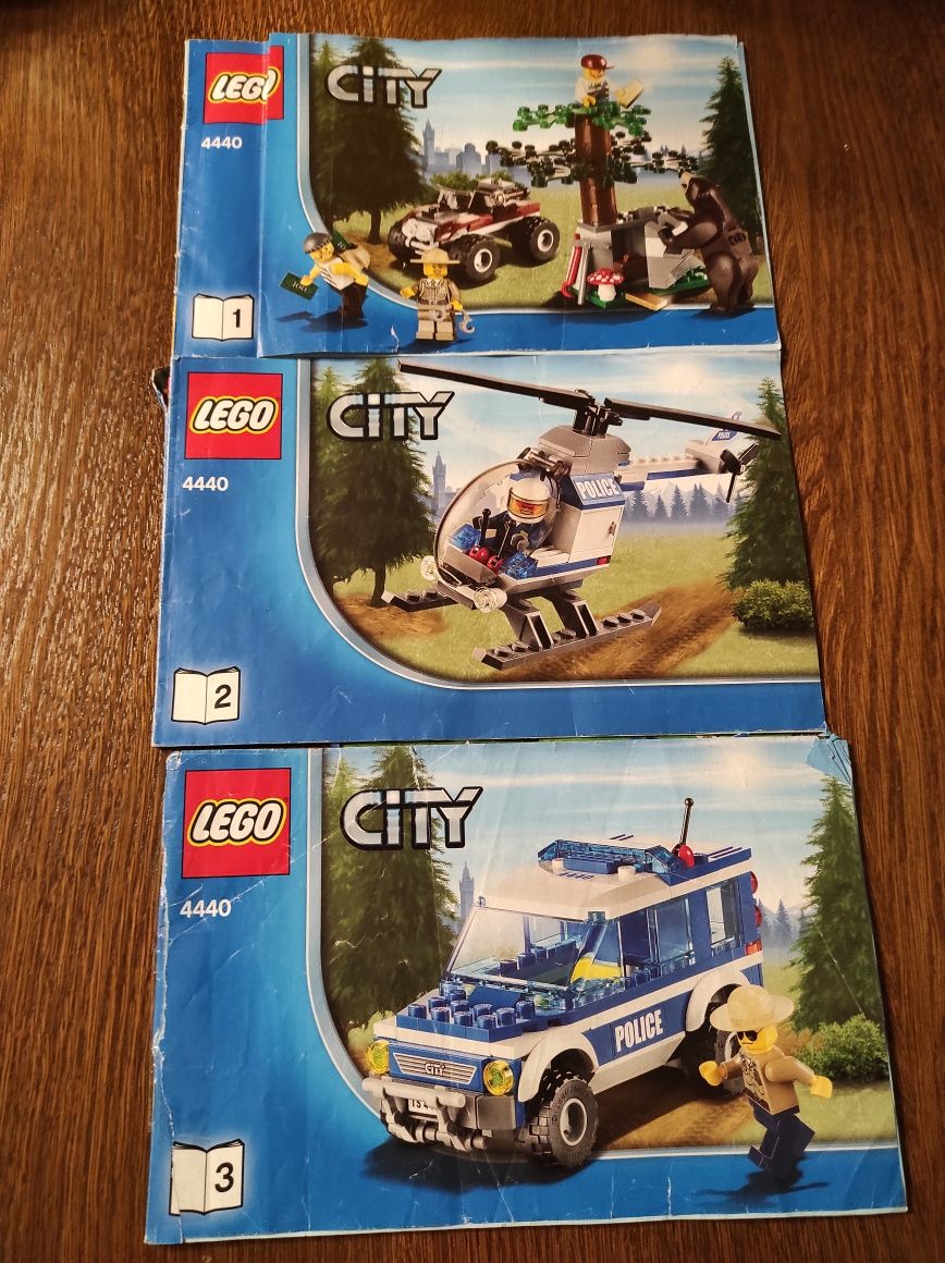 LEGO  City 4440.