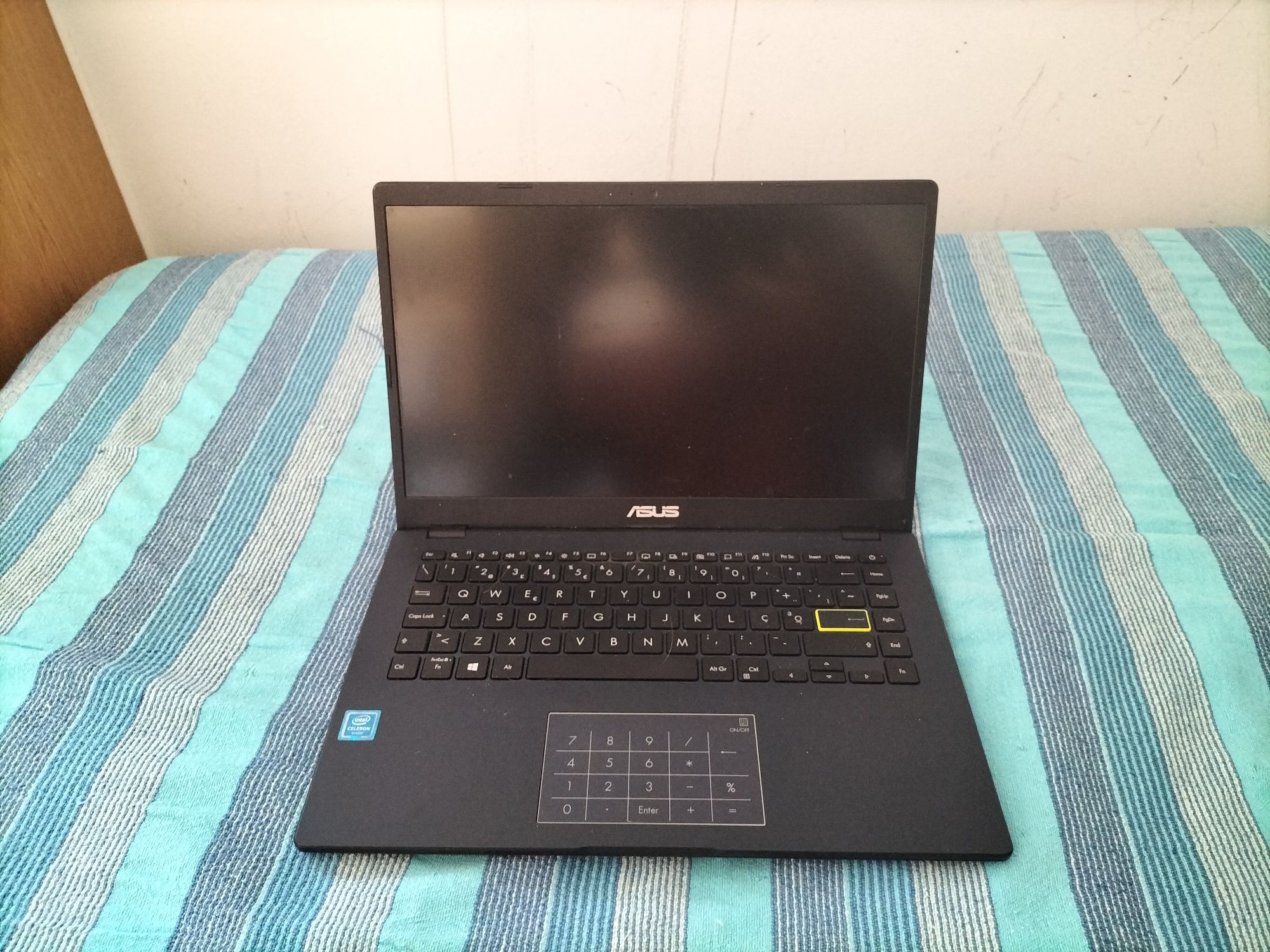 Computador ASUS Portátil