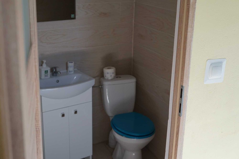 Domek dla 5 osób, niezależny, kuchnia , jadalnia, łazienka