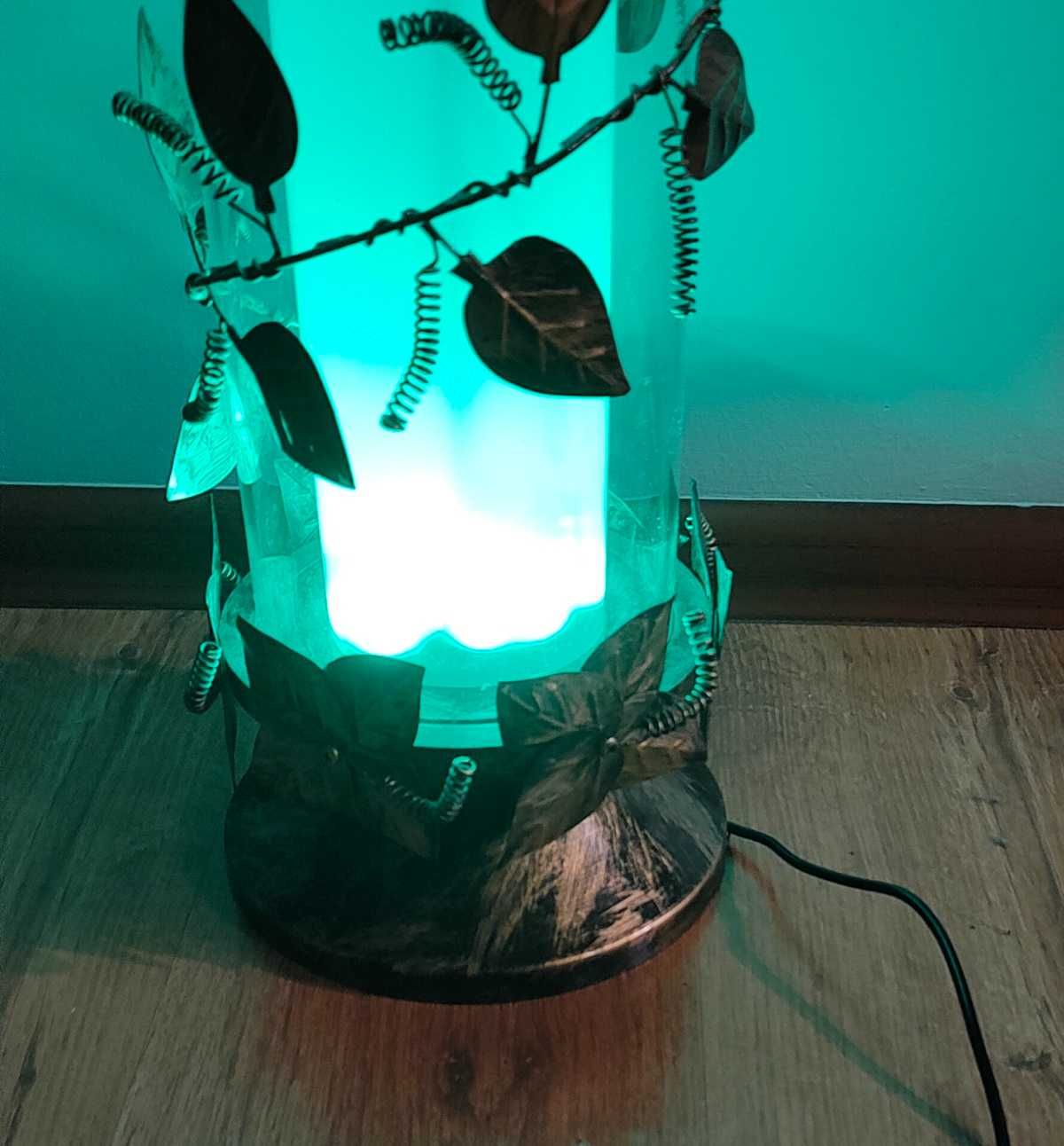 Lampka nocna, retro, LED RGB