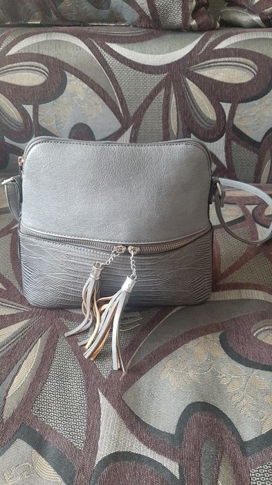 Продам сумки стан як нові