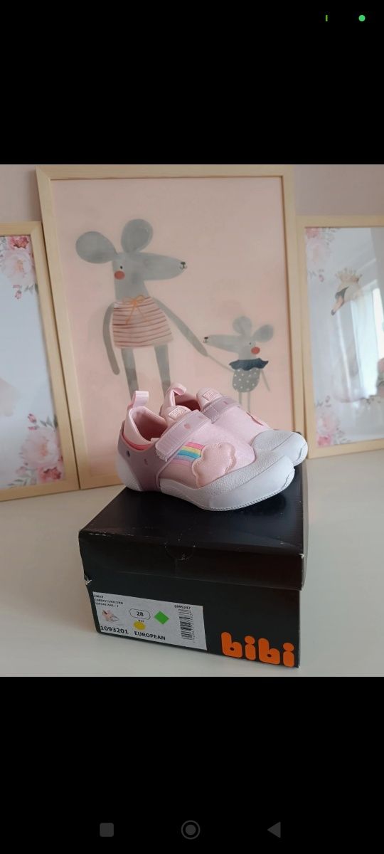Buty Bibi nowe 28