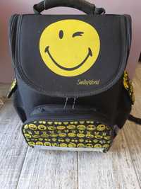 Рюкзак шкільний чорний Smile
