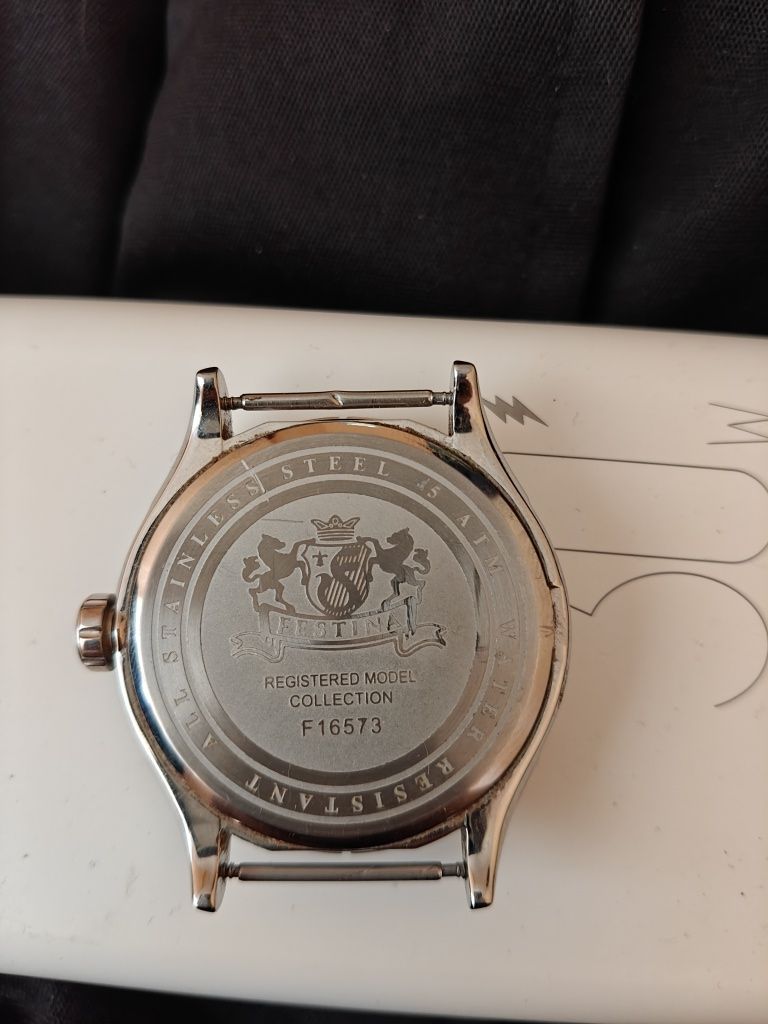 Продам часы Festina f16573