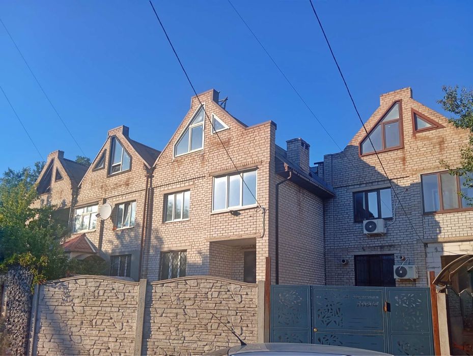 ‼️ Рідкісна пропозиція! Таунхаус на 3-поверхи