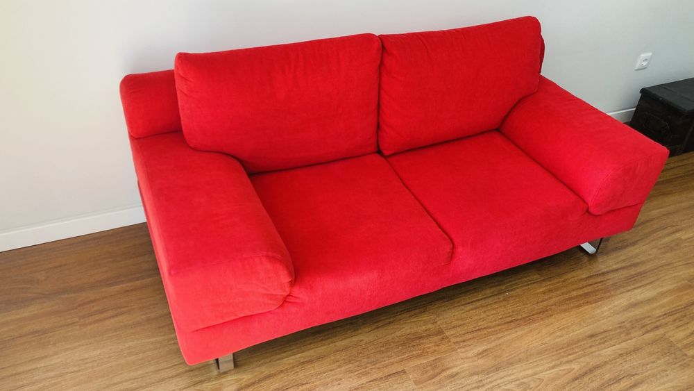Sofá 2 Lugares Vermelho Vivo