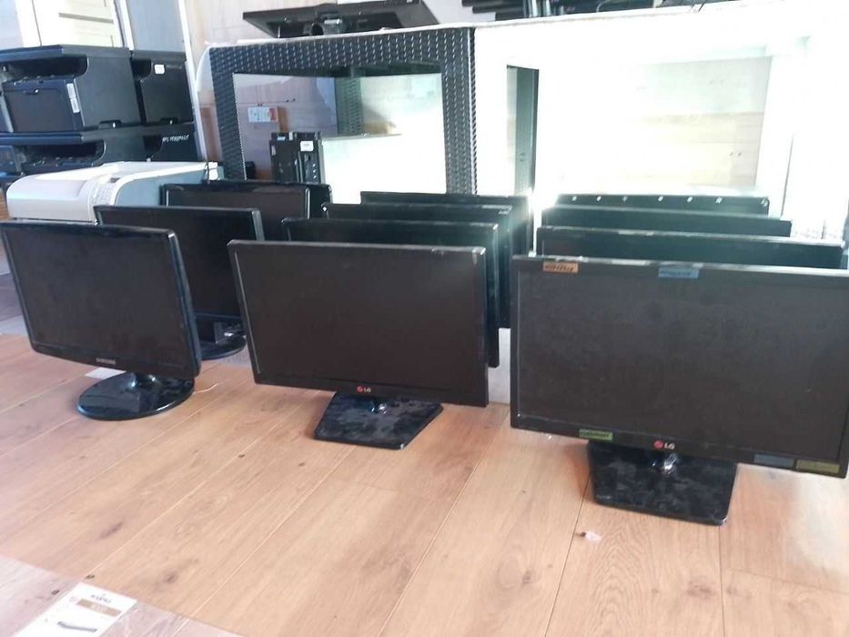 РАСПРОДАЖА мониторов  19