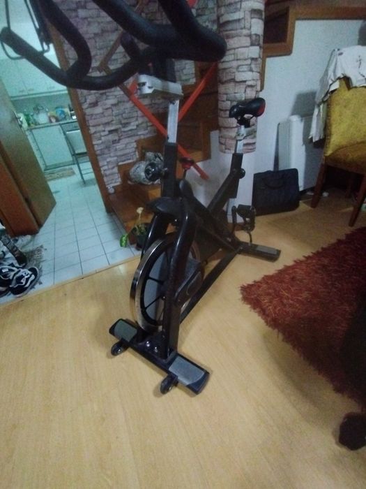 Bicicleta de ginástica