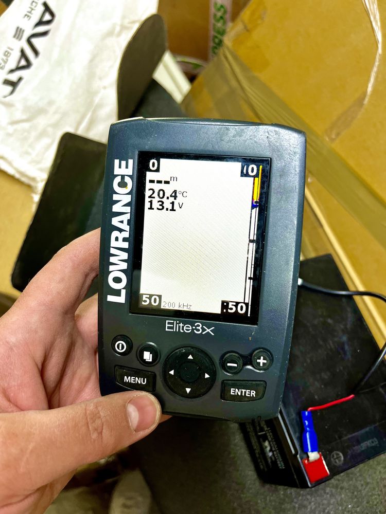 Ехолот Lowrance 3-x