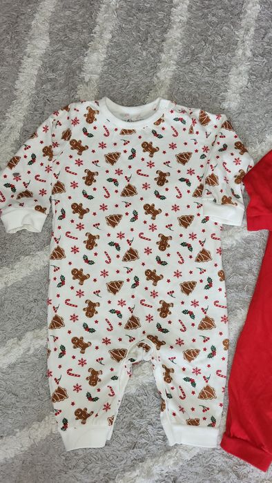 68 NOWY pajac śpioszki pajace świąteczne piżamka świąteczna ciastek