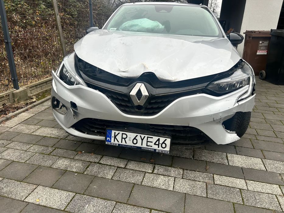 Renault Clio krajowy, znikomy przebieg, EXPORT 8000 pln ,