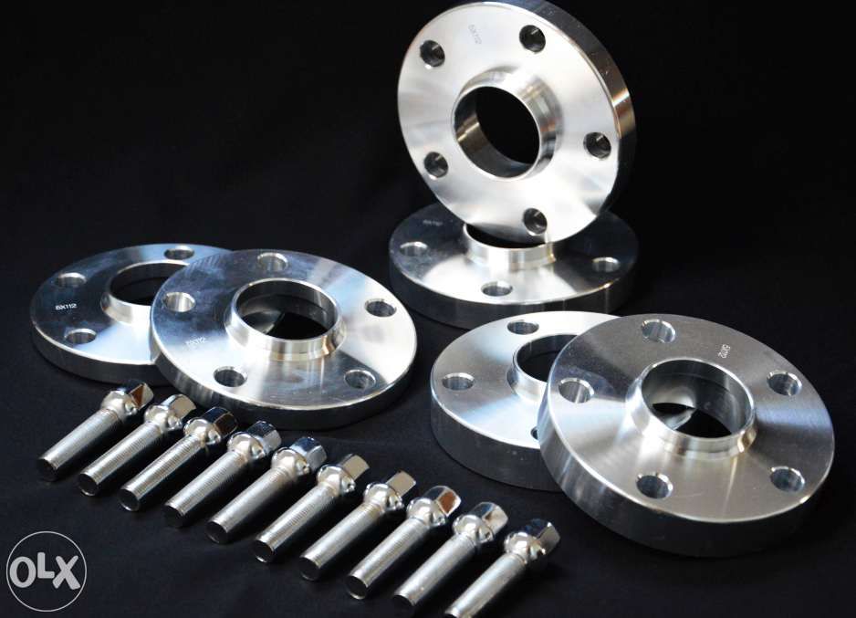 DYSTANSE +ŚRUBY do poszerz osi AUDI A8 D2 D3 A6 A4 ABT - 15,20,25,30mm