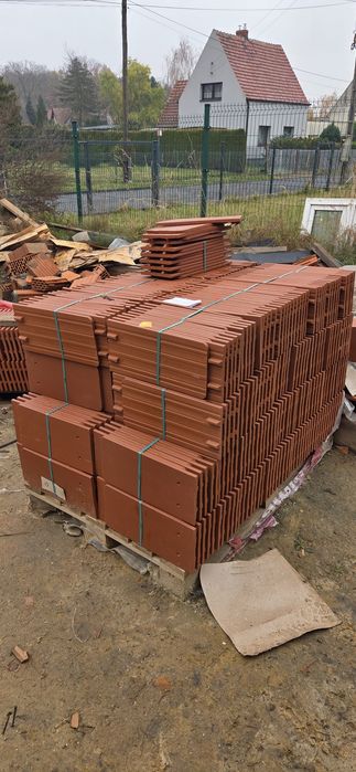 Karpiówka prosta Wienerberger czerowna angoba