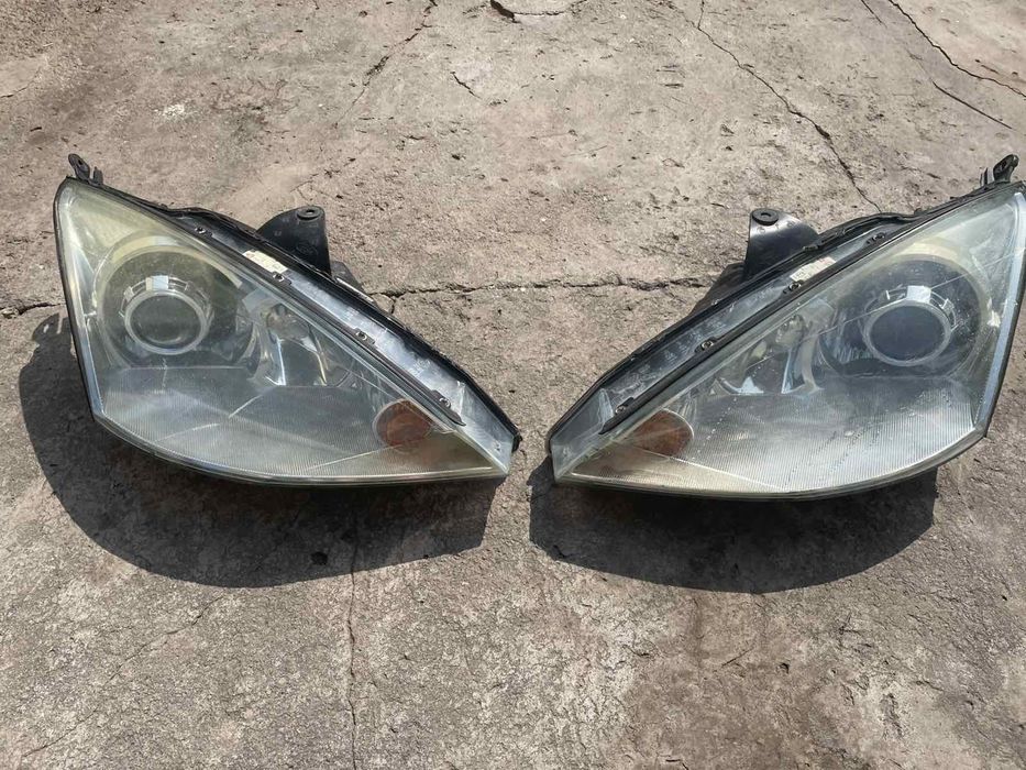 Форд фокус 1  bi-led фари