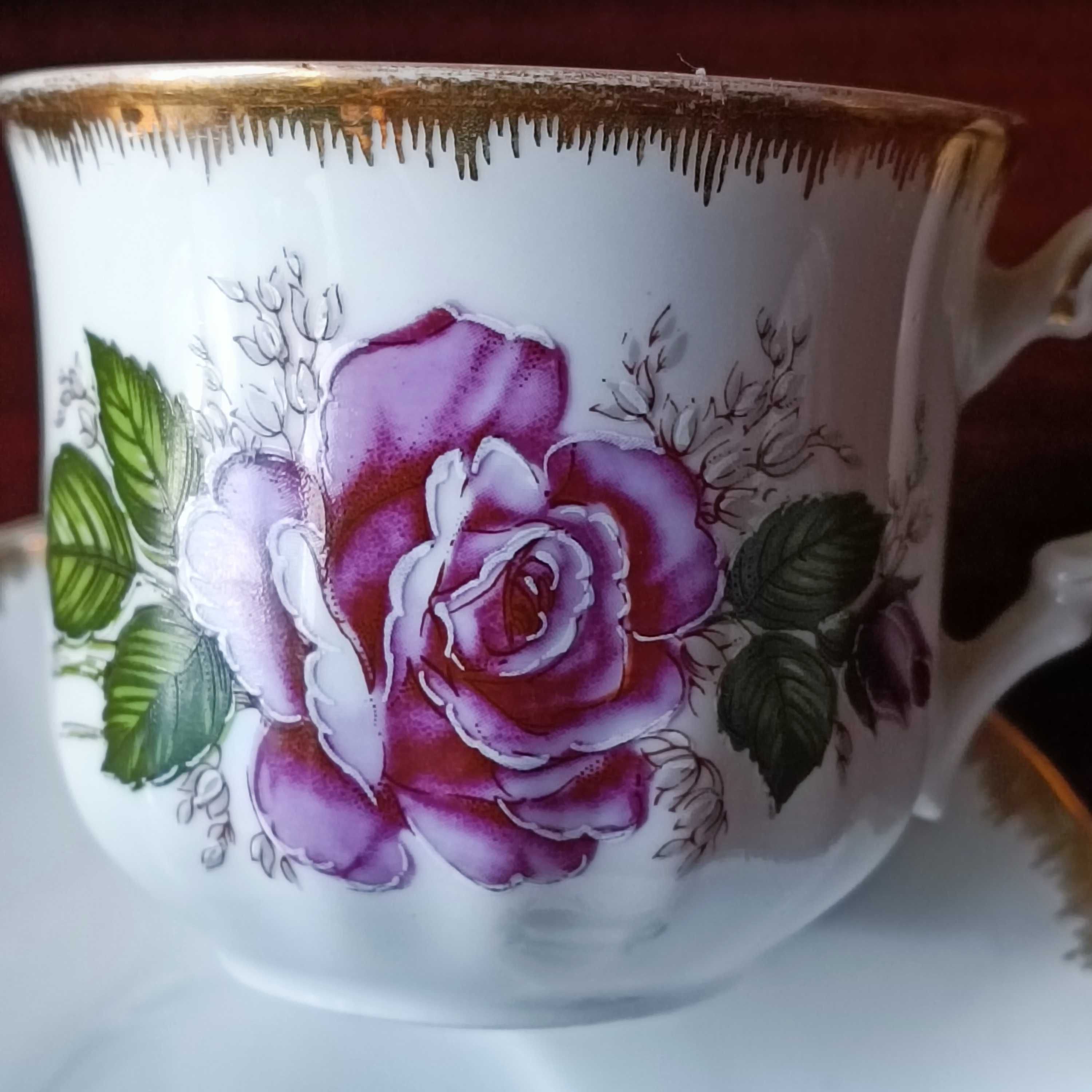 Porcelanowa filiżanka na herbatę fioletowa róża, Kronester Bavaria