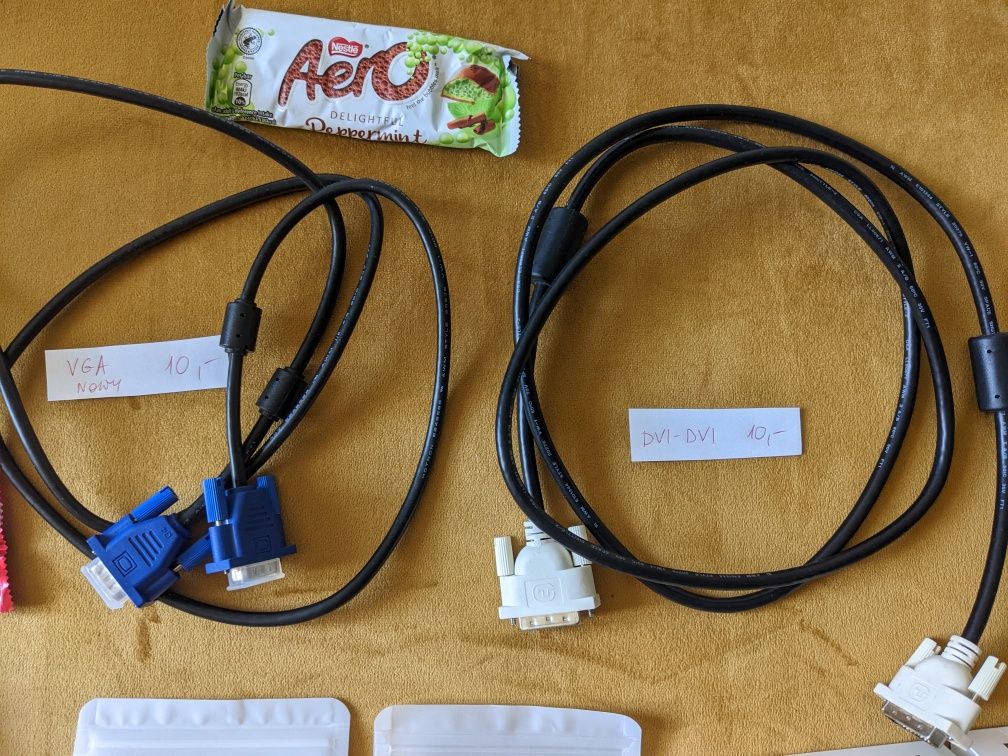 Mega wyprz kabli komputerowych VGA, euro 2 pin, DP itp