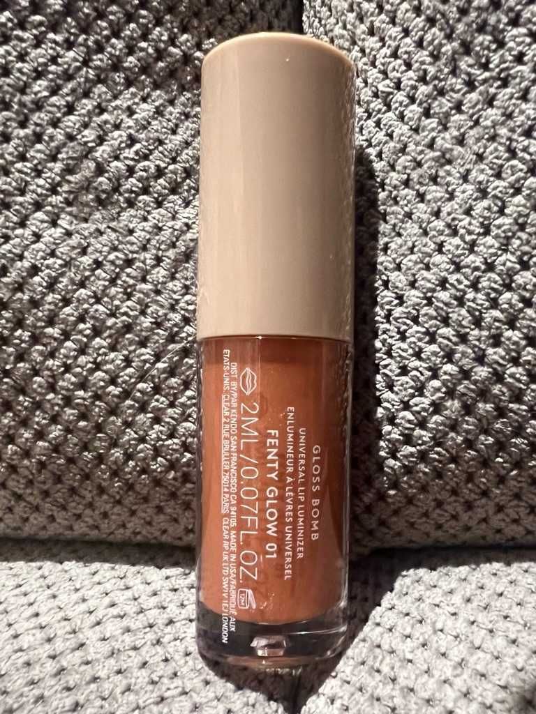 Fenty Beauty Gloss Bomb Universal Lip Luminizer błyszczyk mini travel