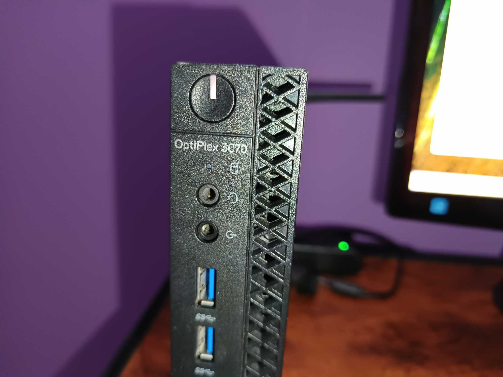 Dell OptiPlex 3070 Micro i5-9gen ram 32GB 240GB SSD m2 Win 11 Pro