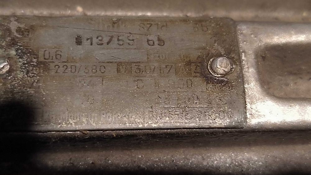 Zestaw silnik wyłącznik szajba trójstopniowa podstawa regulowana