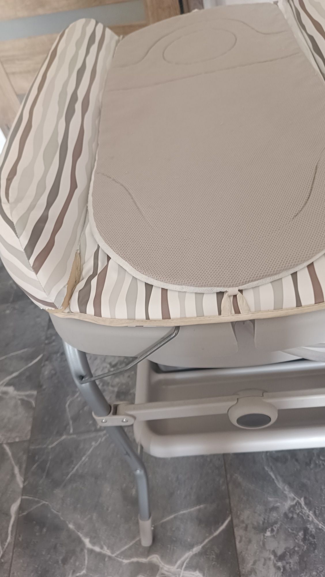 Chicco Cuddle&Bubble wanienka z przewijakiem szara wanna dla niemowląt