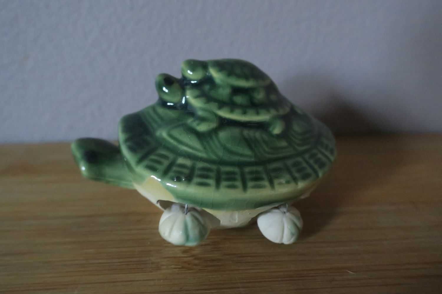 Porcelanowa figurka żółwie ruchome żółwiki unikat