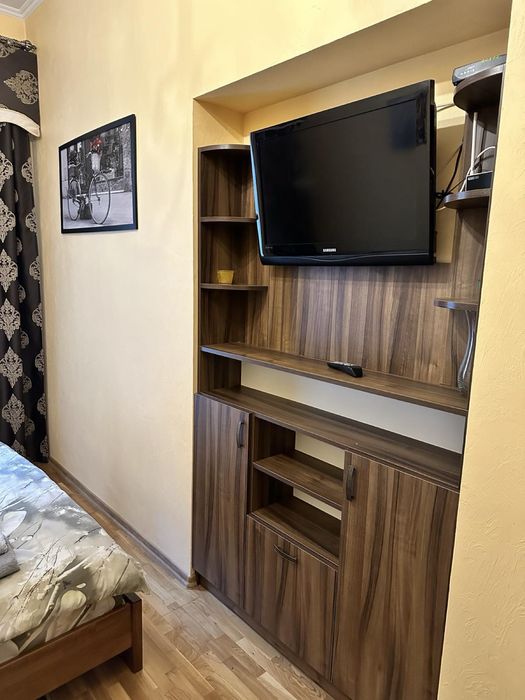 Жд  центр погодинно подобово вул .Шептицьких подобово центр