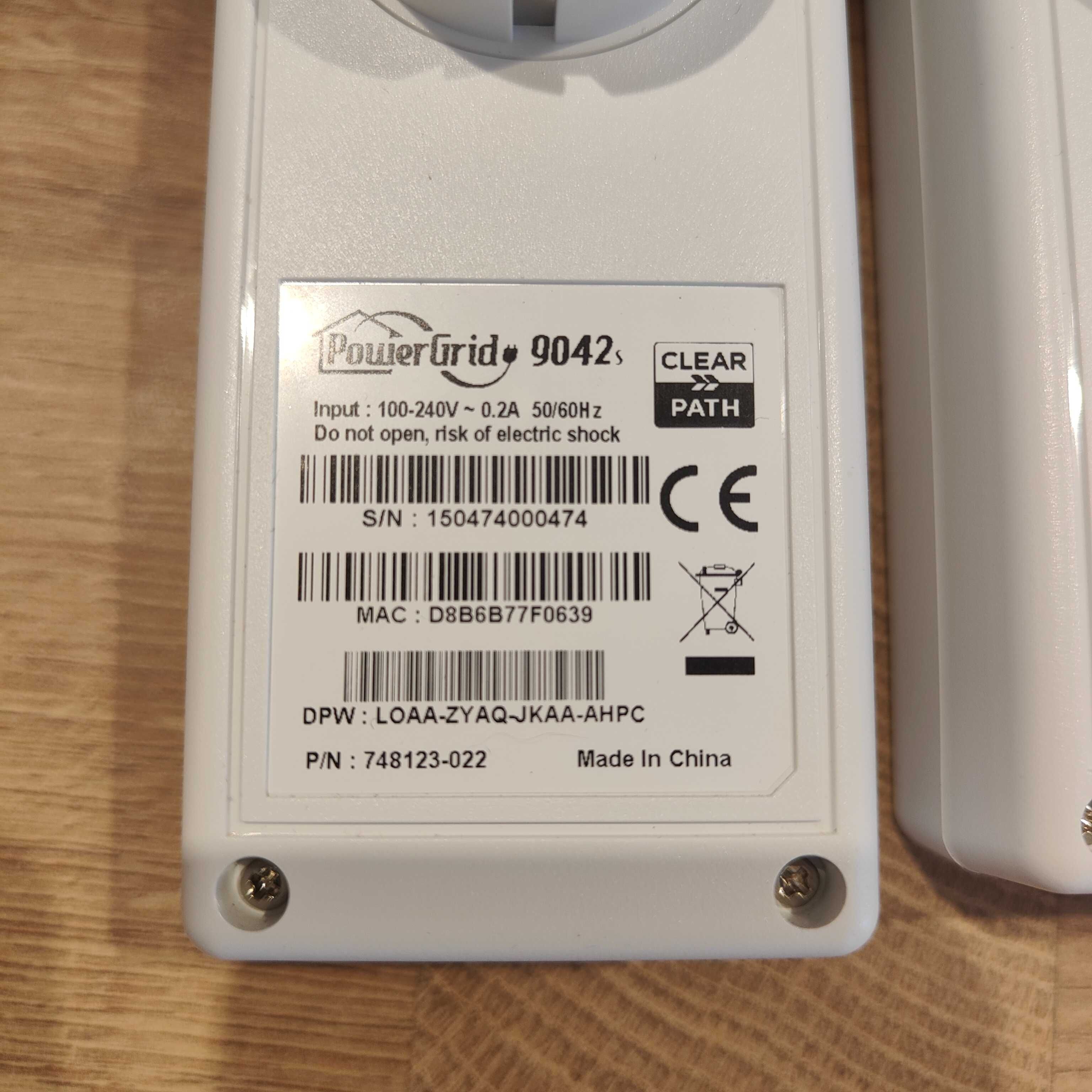 Adapter PowerGrid 9042 - Cały zestaw