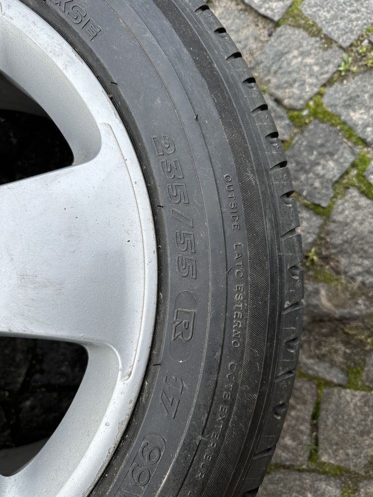 Запаска Mercedes 235/55 r17