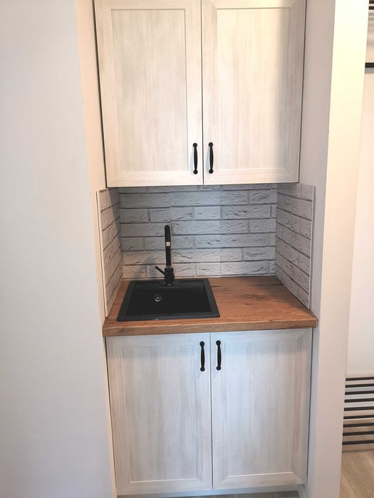 Pokój jednoosobowy z balkonem centrum Rondo Mogilskie od grudnia