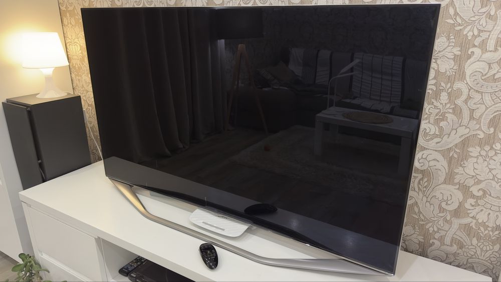 Телевізор Samsung UE55H7000AT