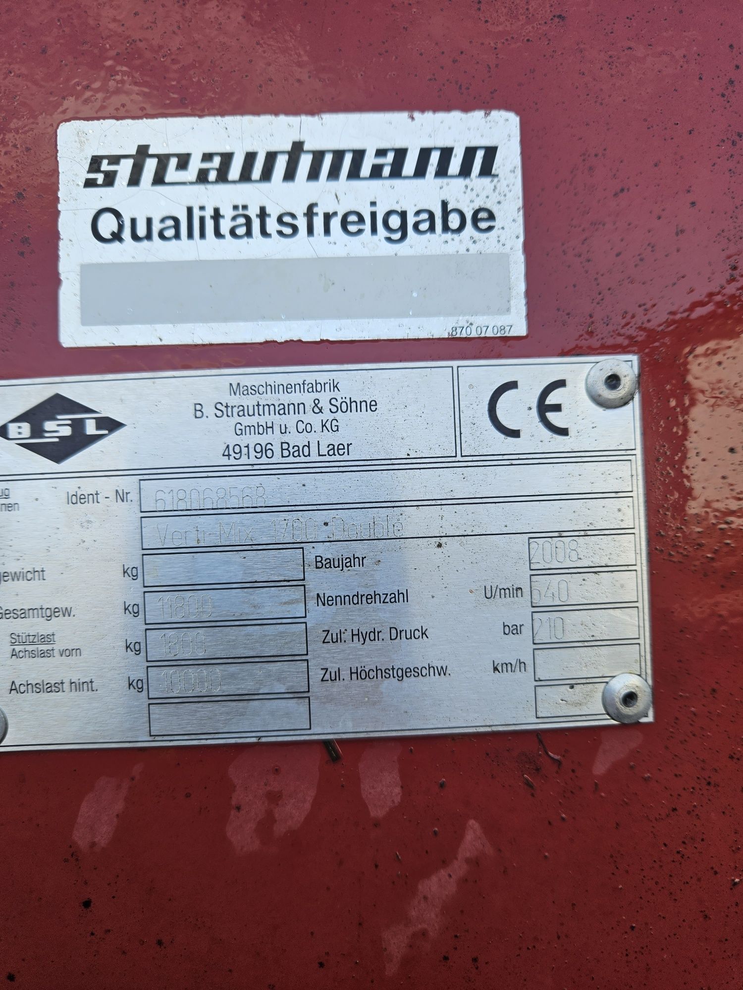 Paszowóz wóz Strautmann 1700 nowe slimaki