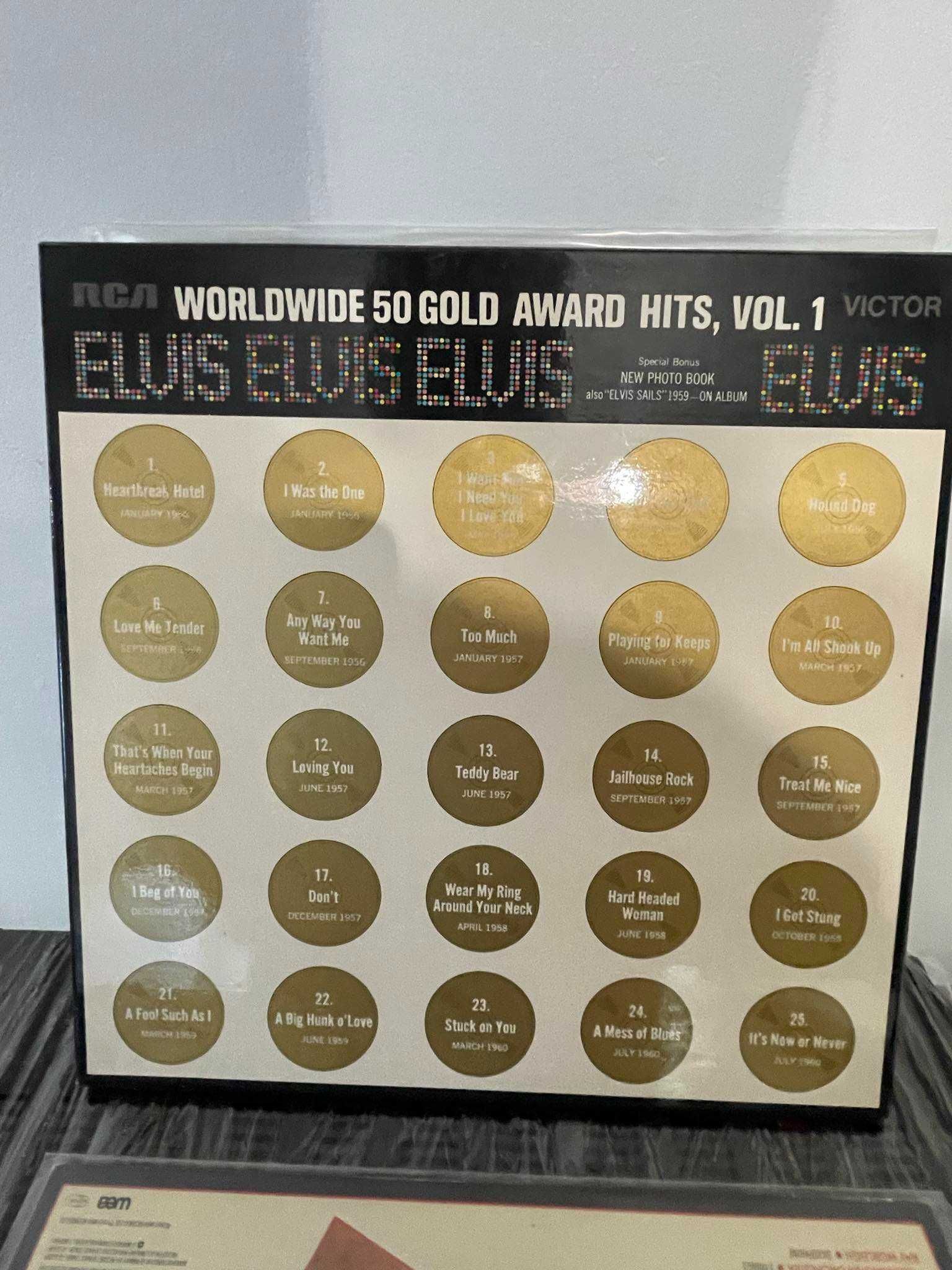 Elvis– Worldwide 50 Gold Award Hits, Vol. 1
