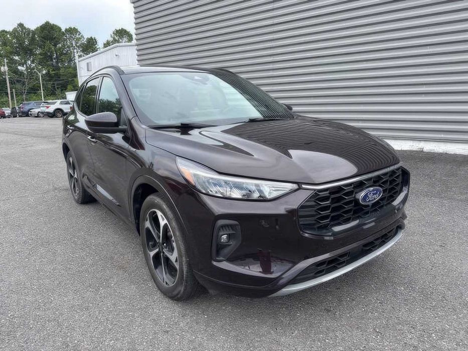 Ford Escape ST-Line Select      2023