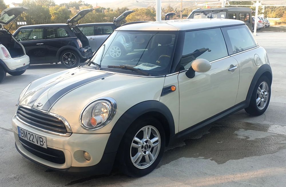 MINI 3 Portas One D