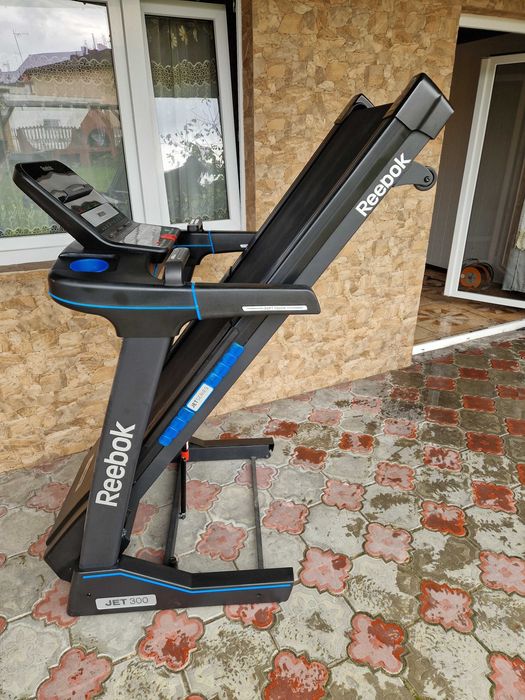 Bieżnia Reebok Jet300 używana sprawna