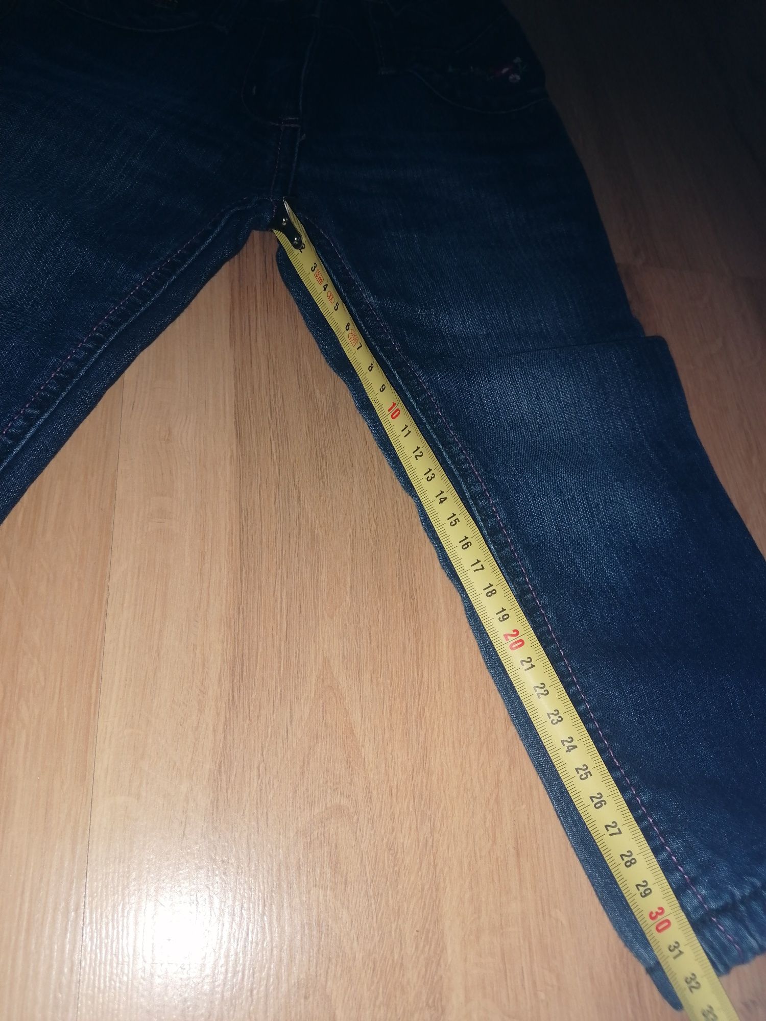 Zestaw spodnie jeansy, bluza, bluzka r. 92