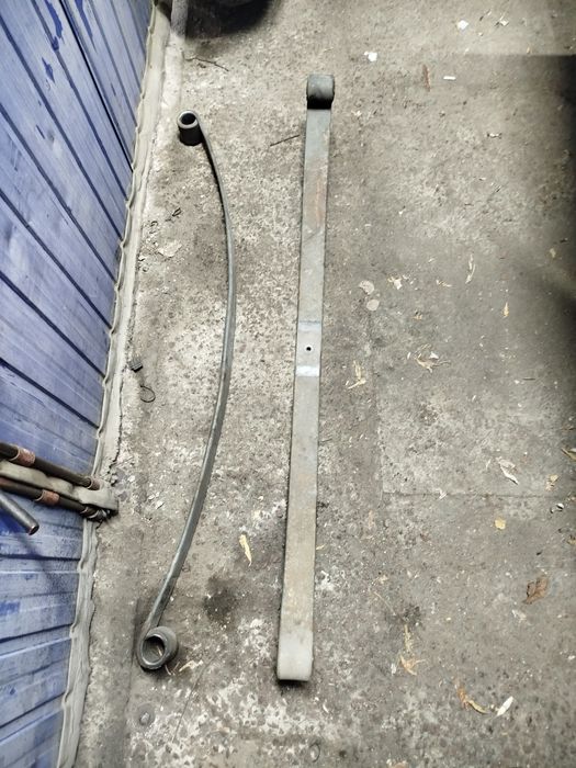 Задні ресори Reno master 3 спарка