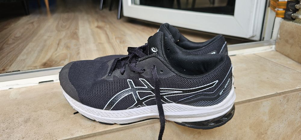 Asics gt 1000 damskie buty sportowe rozmiar 38 wkładka 24cm używane