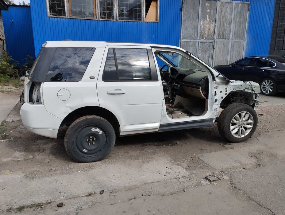 Кузов четверть ланжерон Land Rover Freelander LR2 крыша крыло