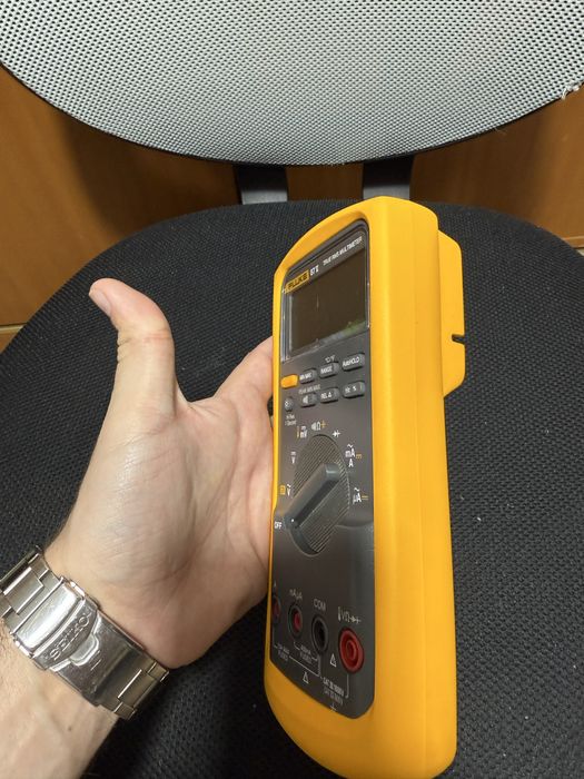 Fluke 87V igual a novo