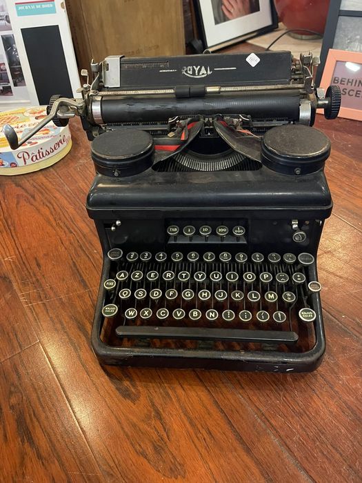Máquina de escrever antiga